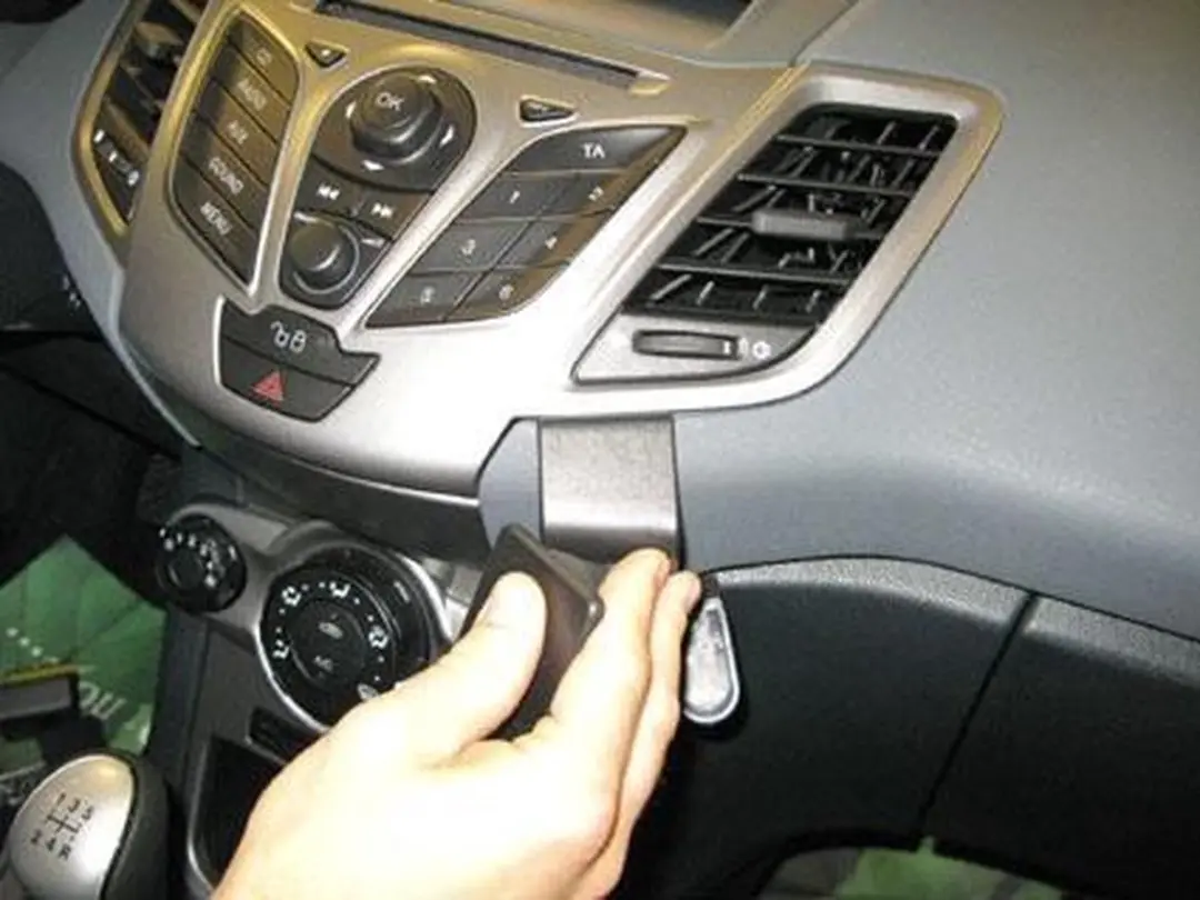 Brodit Proclip 854252 Ford Fiesta 09-17 - Zwart