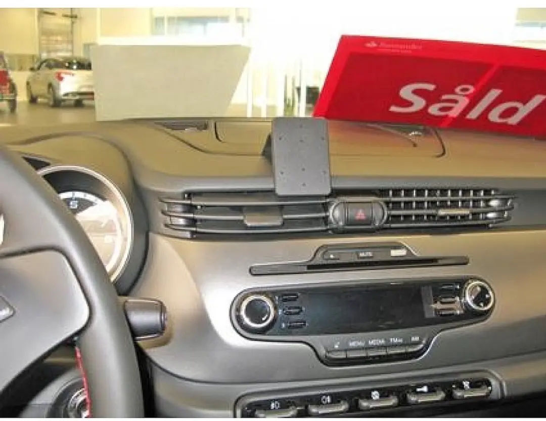 Brodit ProClip houder geschikt voor Alfa Romeo Giulietta 2010-2021 Center mount
