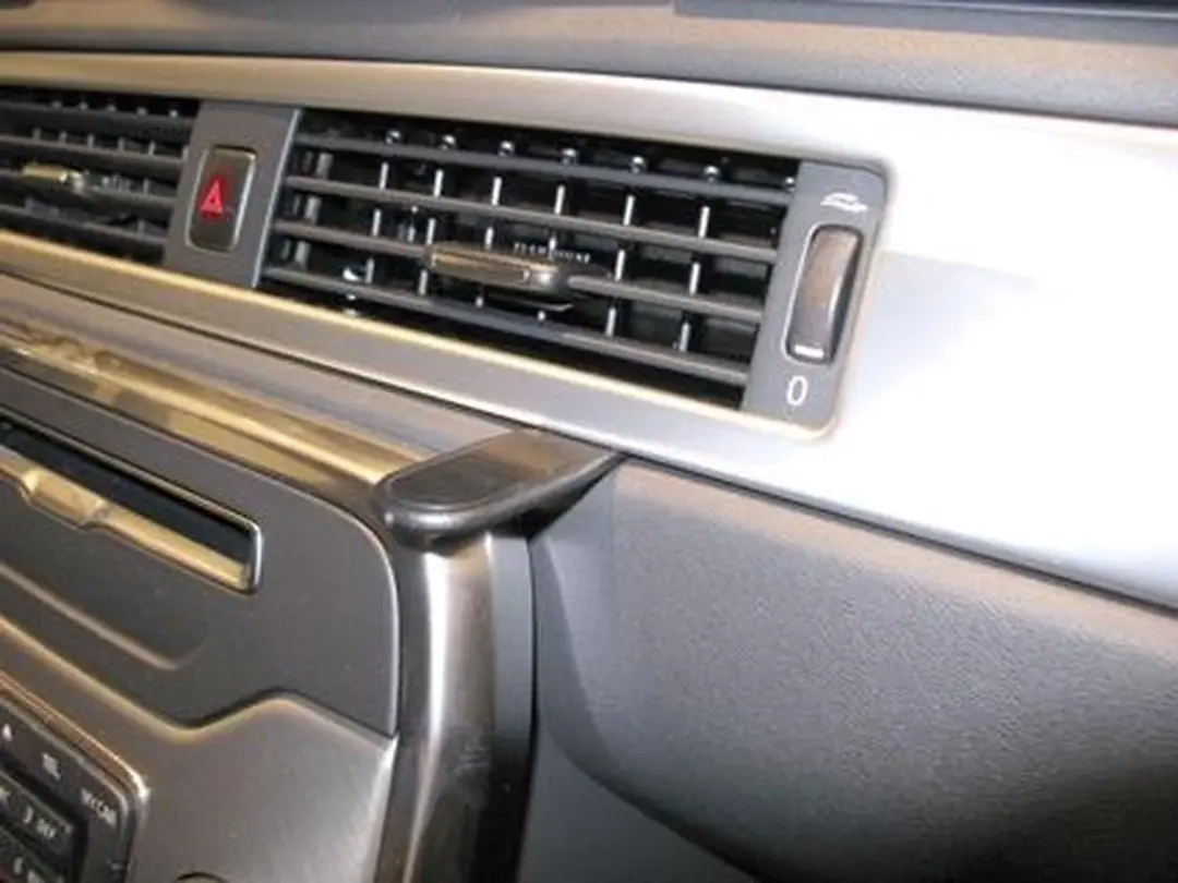Brodit ProClip Angled Mount Volvo S80/V70 II/XC70 2012-2016 - Zwart