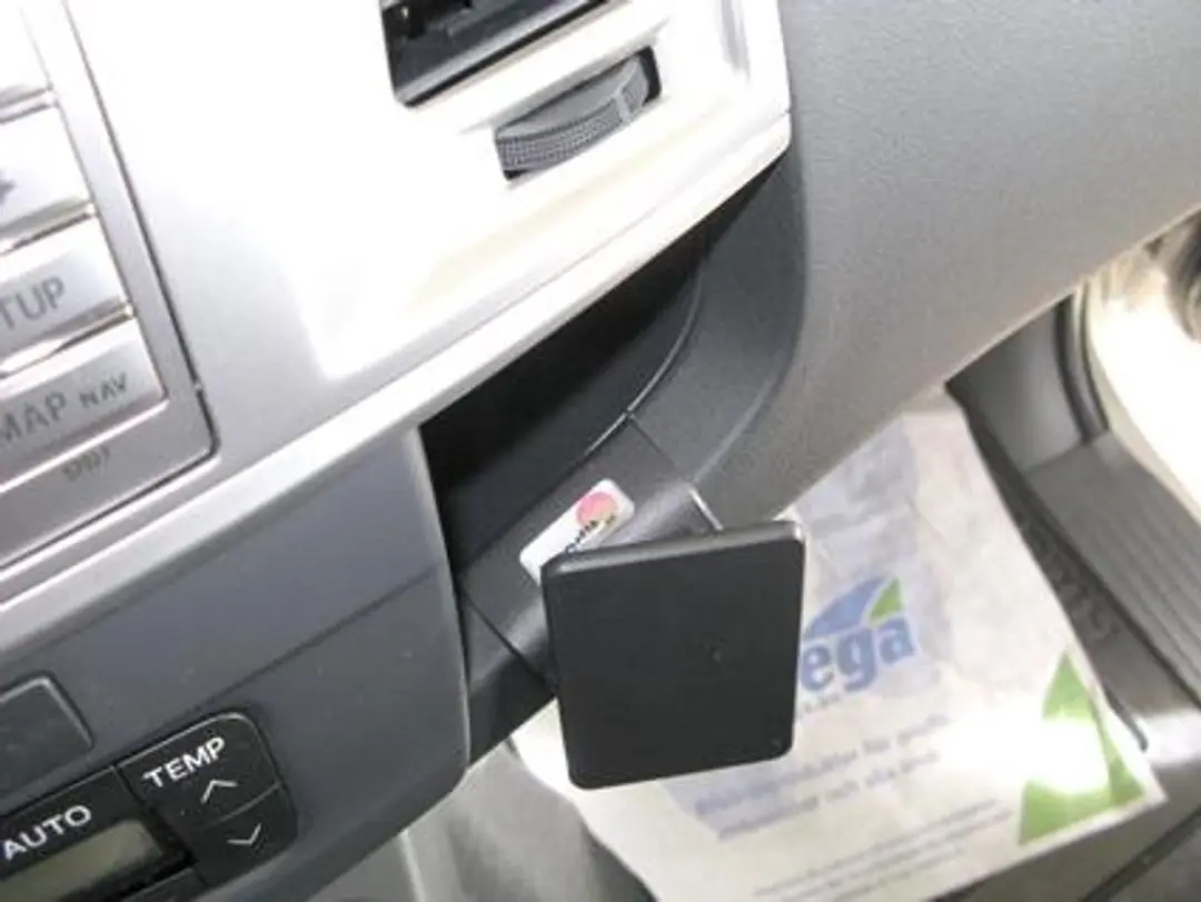 Brodit ProClip 854746 Toyota HiLux Houder - Zwart