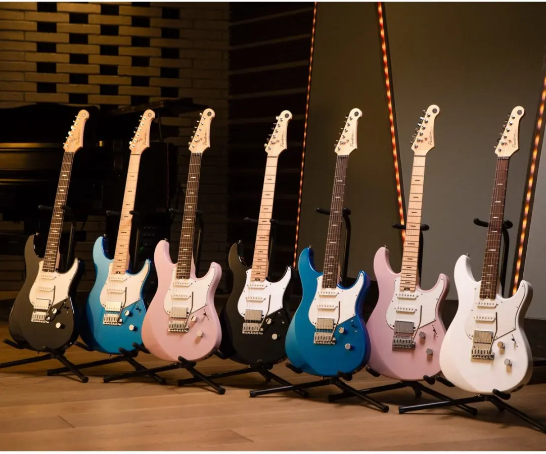Yamaha Pacifica Standard Plus PACS+12 Elektrische Gitaar - Sparkle Blue - afbeelding 2 van 6