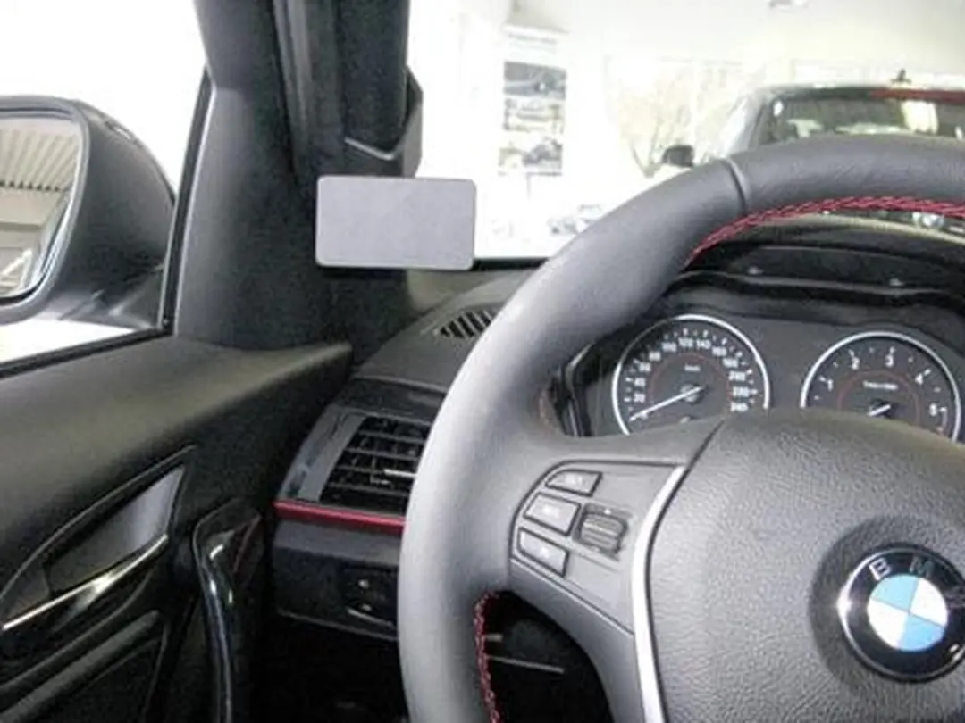 Brodit ProClip Toyota Yaris 12 Center Mount