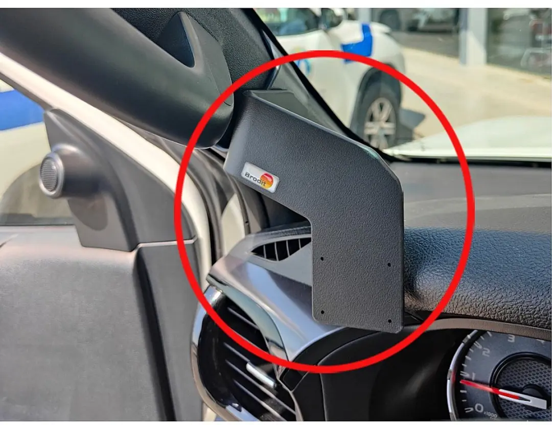 Brodit ProClip houder geschikt voor Toyota HiLux 2016
