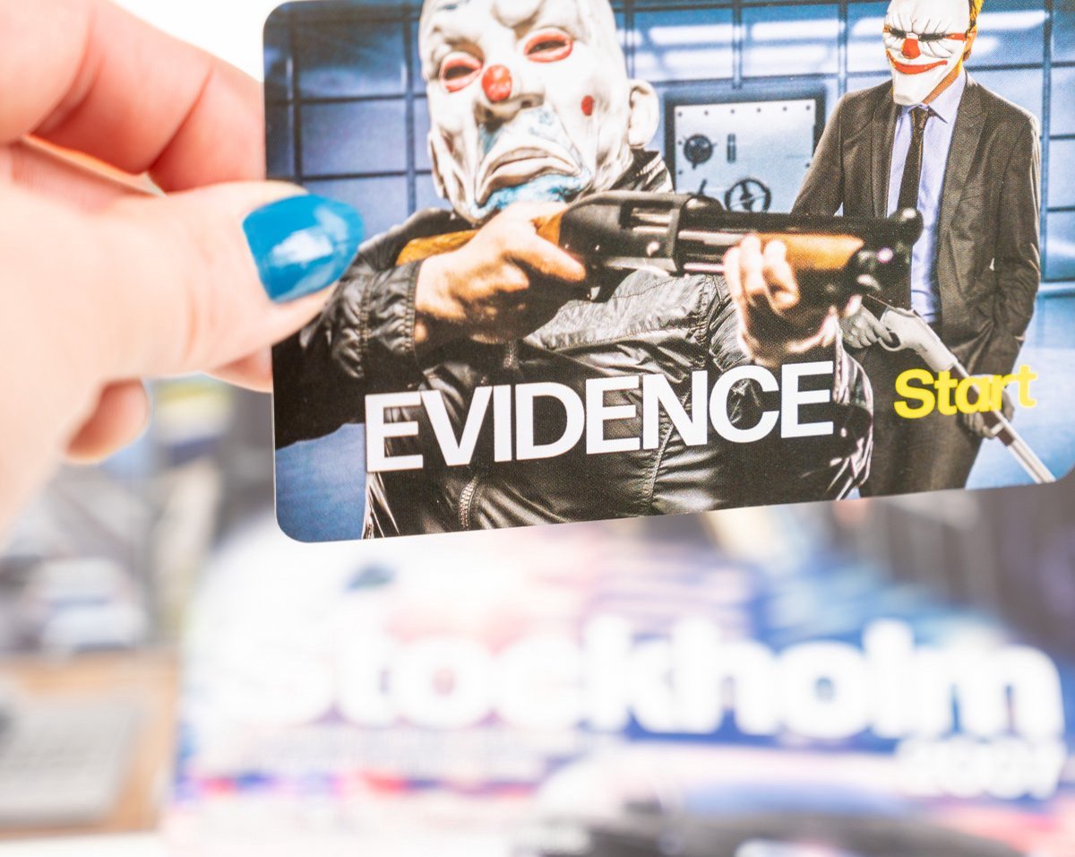 Tactic Crime Scene Stockholm 2007 – Bordspel – Misdaadspel – Spannende Bankroof en Jacht door de Stad – Diepgaand Onderzoek en Deductie – Crime Scene Serie – Game Storm Studio – 1 of Meer Spelers – Vanaf 18 Jaar