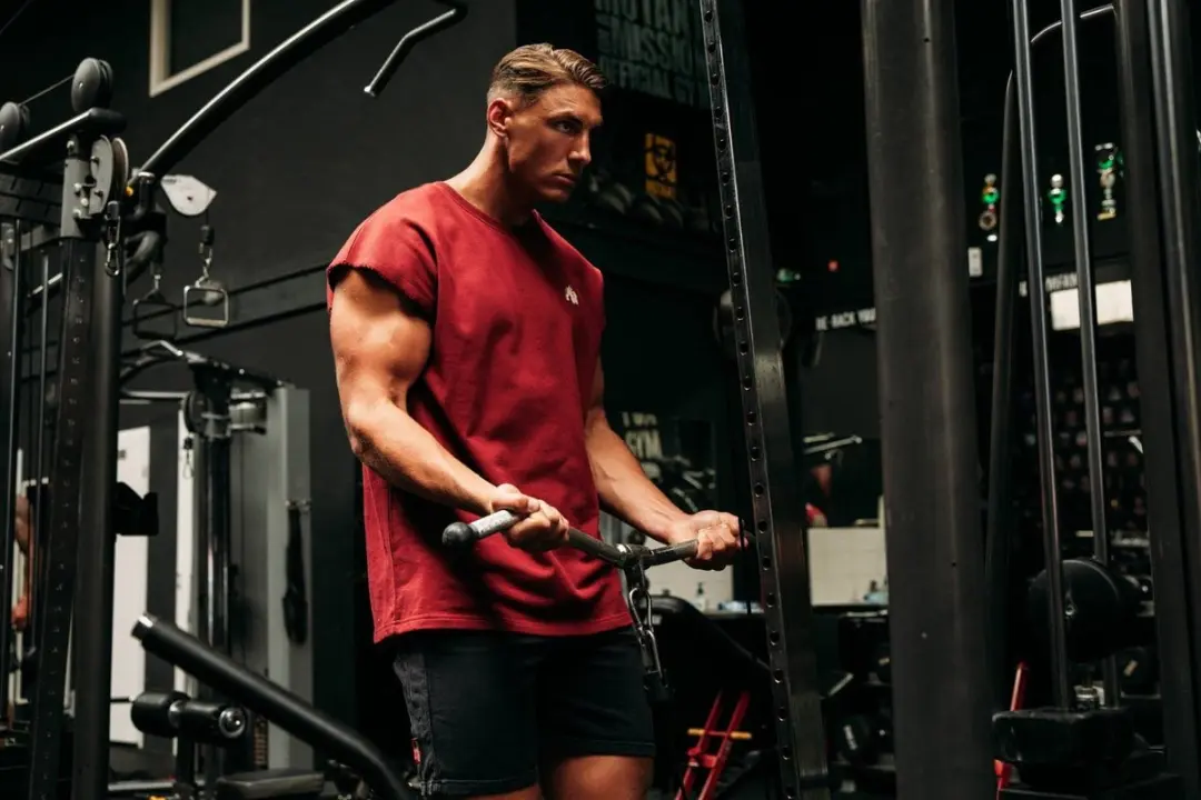 Gorilla Wear Bouse Cut Off Tanktop - Bordeauxrood XL