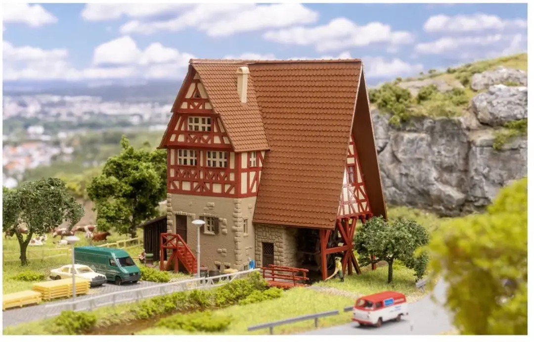 Faller 232134 N Aumühle met Mühlrad