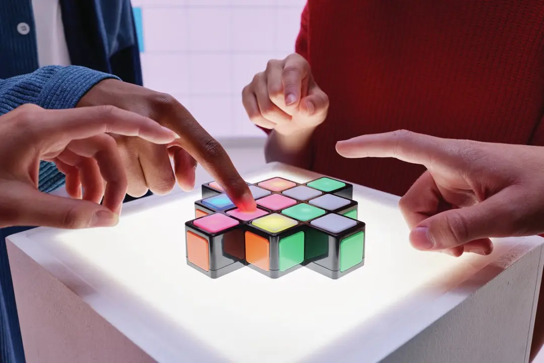 Spin Master Rubik's Cube Rubik's Rush Elektronisch Puzzelspel - 2x AAA - 1-4 Spelers