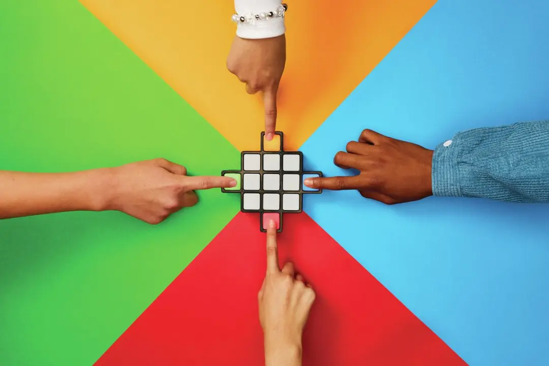 Spin Master Rubik's Cube Rubik's Rush Elektronisch Puzzelspel - 2x AAA - 1-4 Spelers