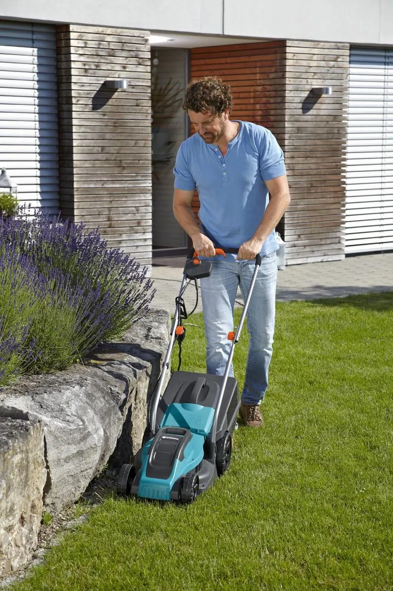 Gardena PowerMax 32 Grasmaaier - 32cm - 1100W - 30L