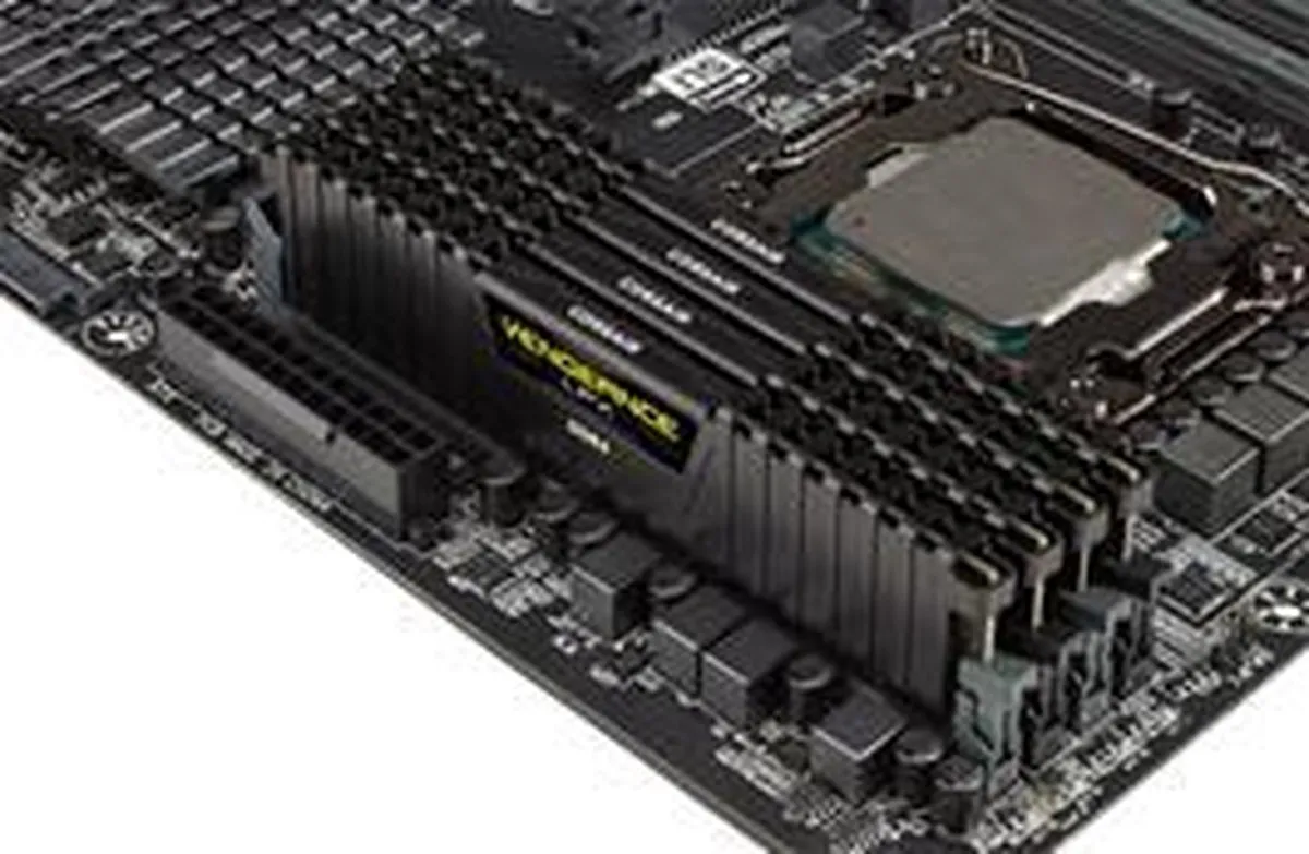 Corsair Vengeance LPX CMK16GX4M2A2133C13 DDR4 - 16GB (2x8GB) - 2133MHz