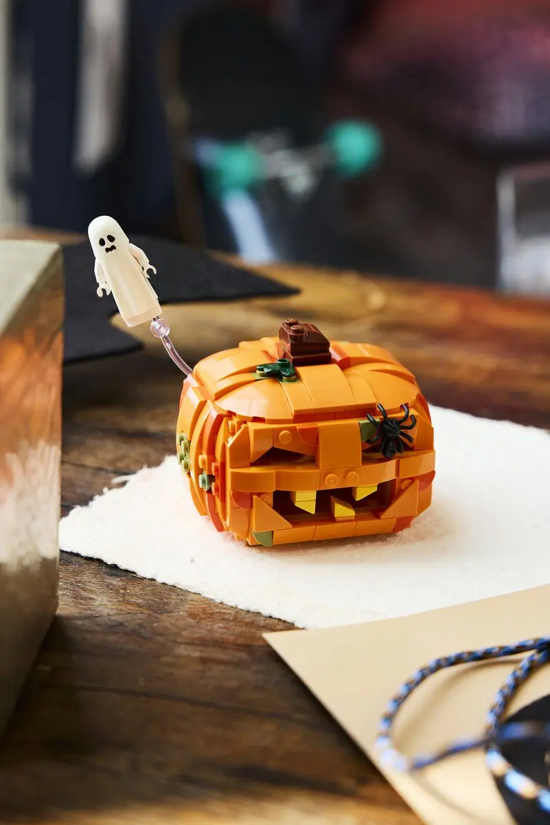 LEGO Halloween 40872 Pompoenlantaarn - 323 Stukken - Meerkleurig