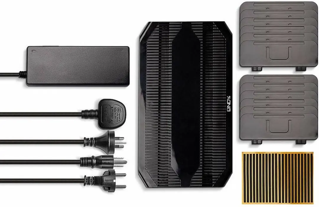 Lindy Reislader 10x USB-A 73309 - Zwart