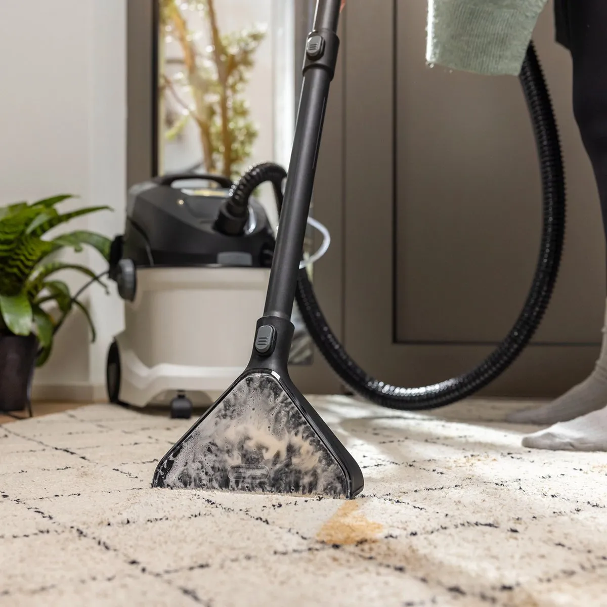 Kärcher SE 5 Tapijtreiniger - 1000W - 4L