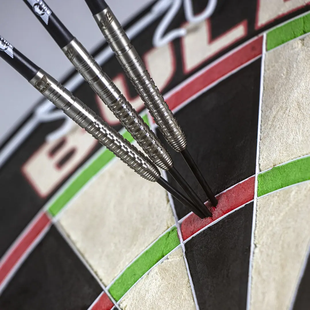 Bull's Ricky Evans Dartpijlen 23g - 3 Stuks - Zwart/Zilver/Geel