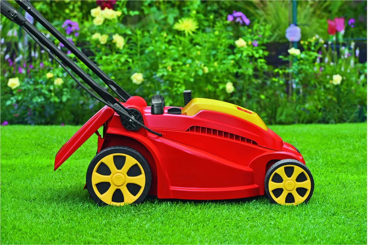 WOLF-Garten A 340 E Elektrische Grasmaaier - 1400 W - 34 cm maaibreedte - 30 liter opvangbak - centrale hoogte-instelling