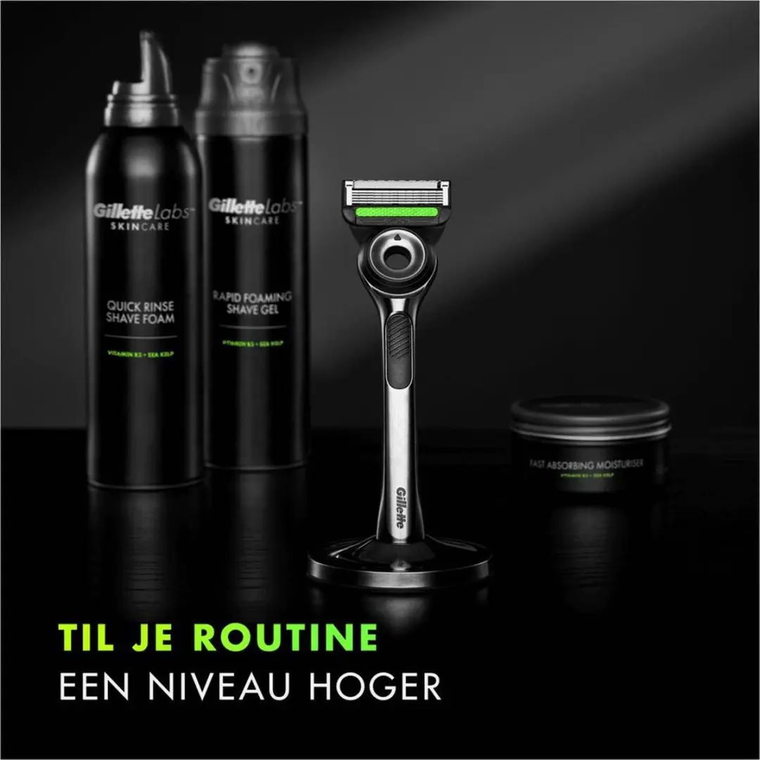GilletteLabs With Exfoliating Bar Handvat Scheermesjes 3349668577576 - Zwart