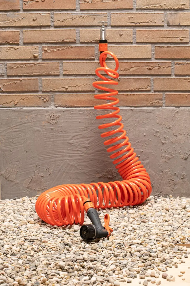 BLACK+DECKER Flexibele Tuinslang 15m Spiraalslang - Oranje