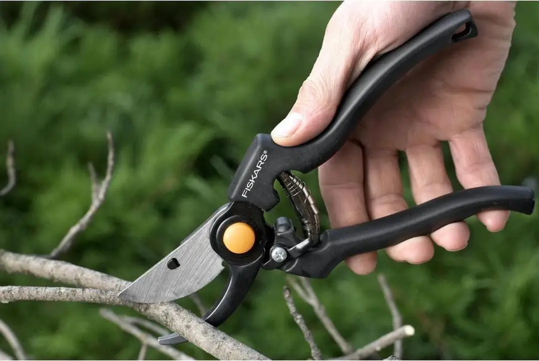 Fiskars Snoeischaar Pro P90 - 23 cm - afbeelding 6 van 6