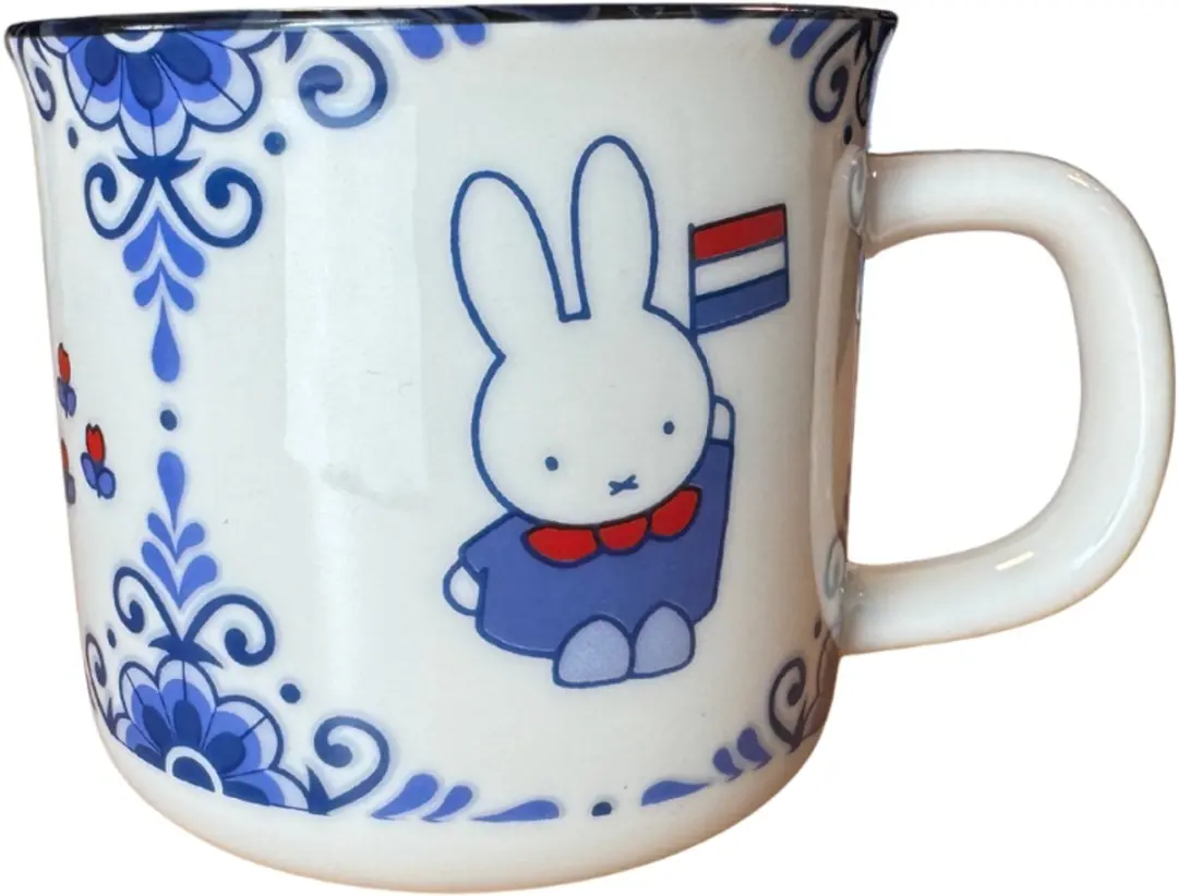 Nijntje Delfts Blauw Cadeauset - Mok + 6 Onderzetters + 5 Mini Stroopwafels