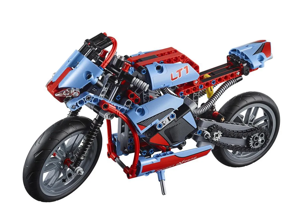 LEGO Technic Straatmotor 42036