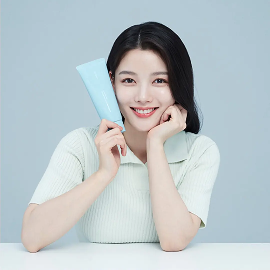 Laneige Water Bank Blue Hyaluronic Cleansing Foam 150ml