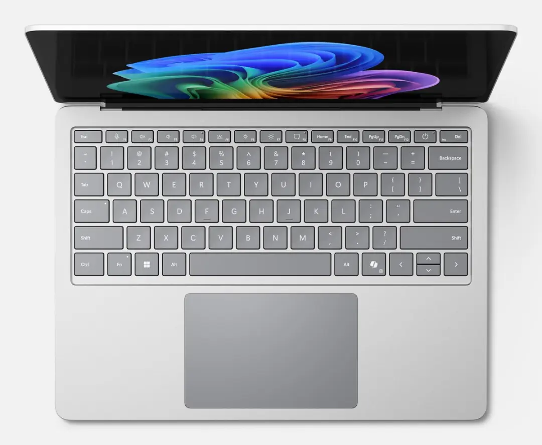 Microsoft Surface Laptop 8 Copilot+ PC - 13.8" Touchscreen 16GB 512GB SSD - Platina - afbeelding 6 van 6