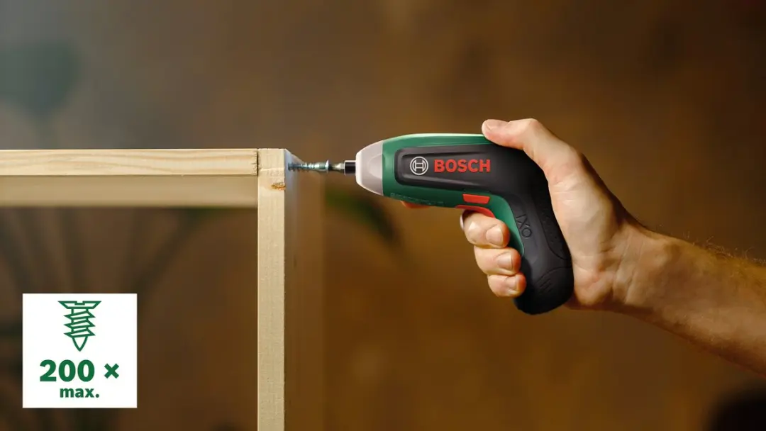 Bosch IXO 8 4V Set - 2000mAh