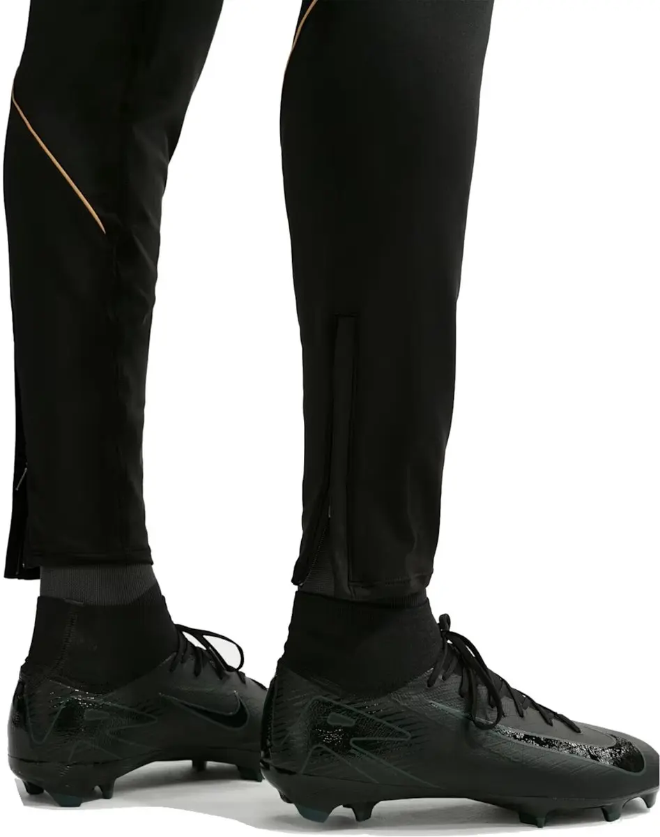 Nike FC Barcelona Strike Trainingsbroek IQ1311-010 - Zwart - S