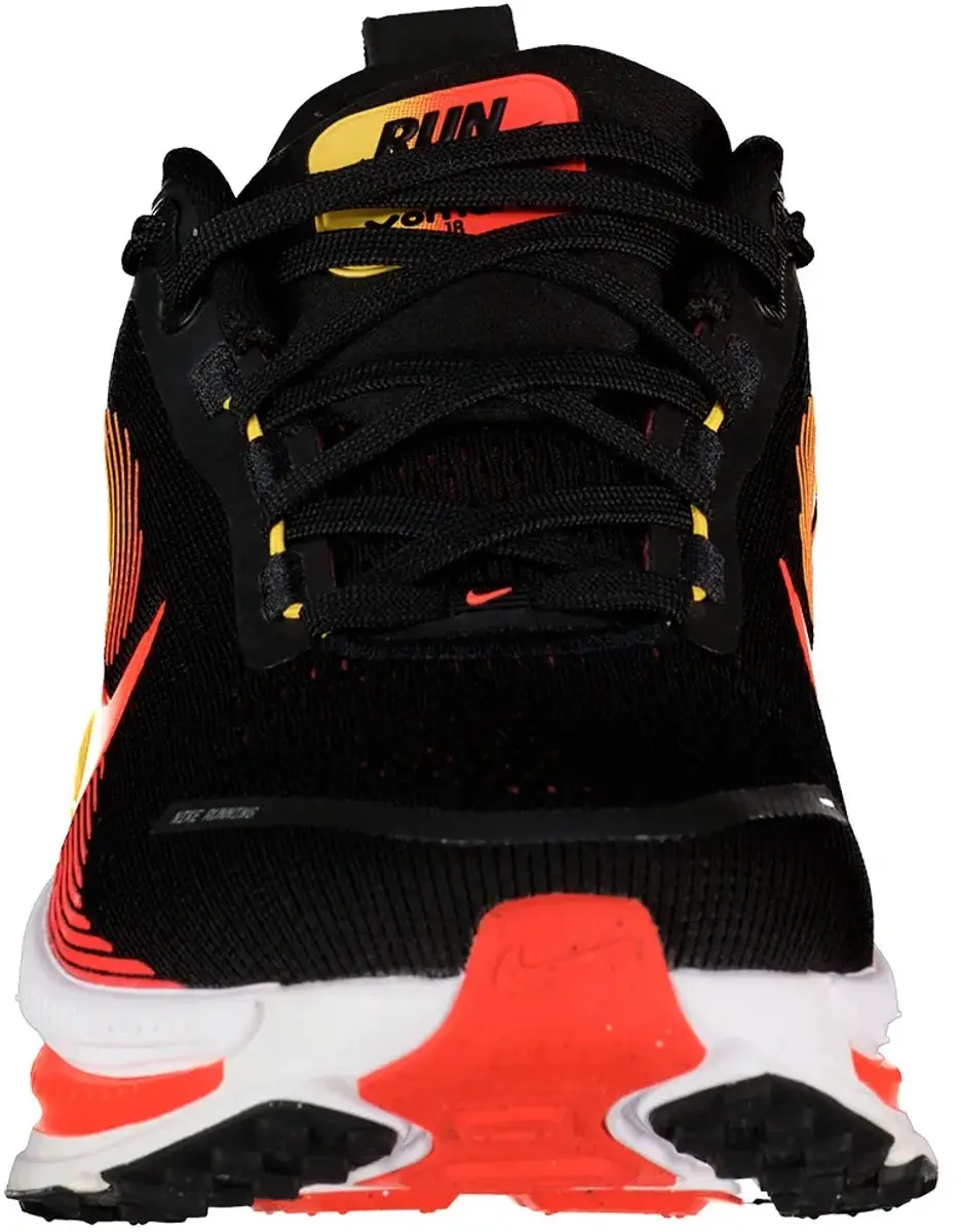 Nike Vomero 18 Hardloopschoenen - EU 47 - Zwart/Rood