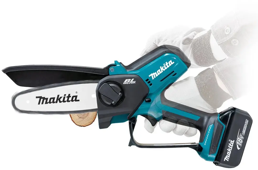 Makita 18V ACCU Snoeizaag 15cm - 3.0Ah Li-ion