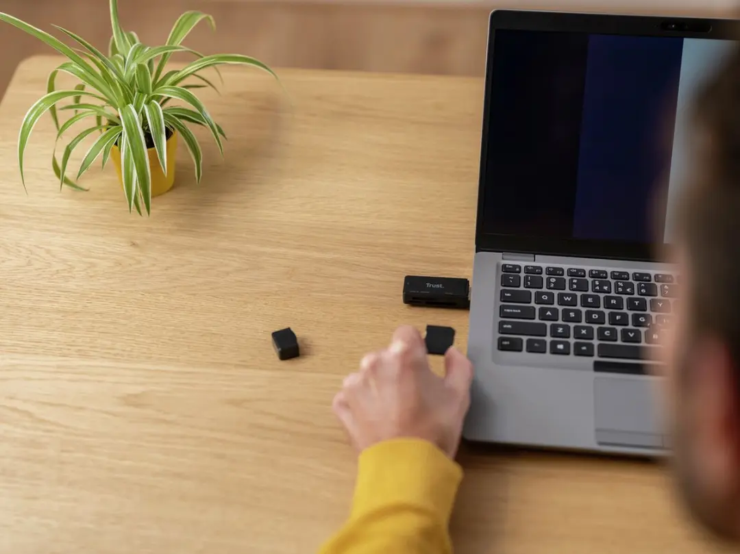 Trust Nanga USB 2.0 Cardreader 21934 - Zwart