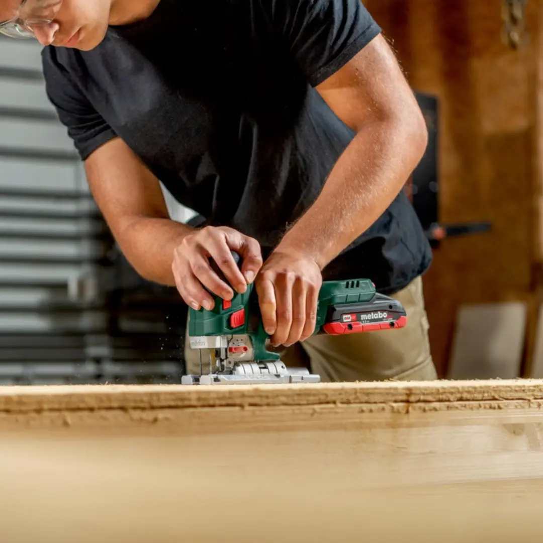 Metabo STA 18 LTX 150 BL Accu-decoupeerzaag - 18V 4,0Ah - 3 Zaagbladen