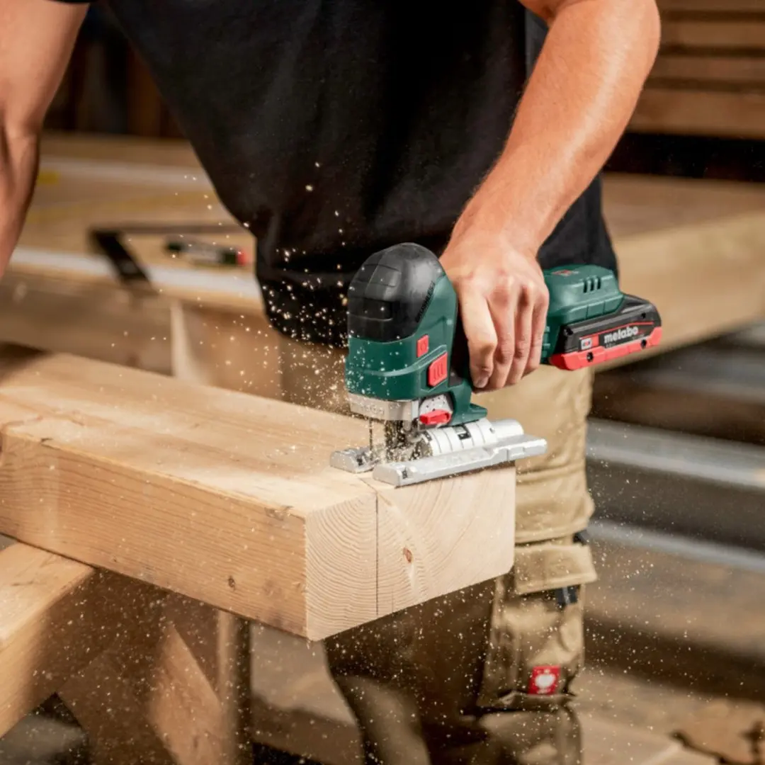 Metabo STA 18 LTX 150 BL Accu-decoupeerzaag - 18V 4,0Ah - 3 Zaagbladen