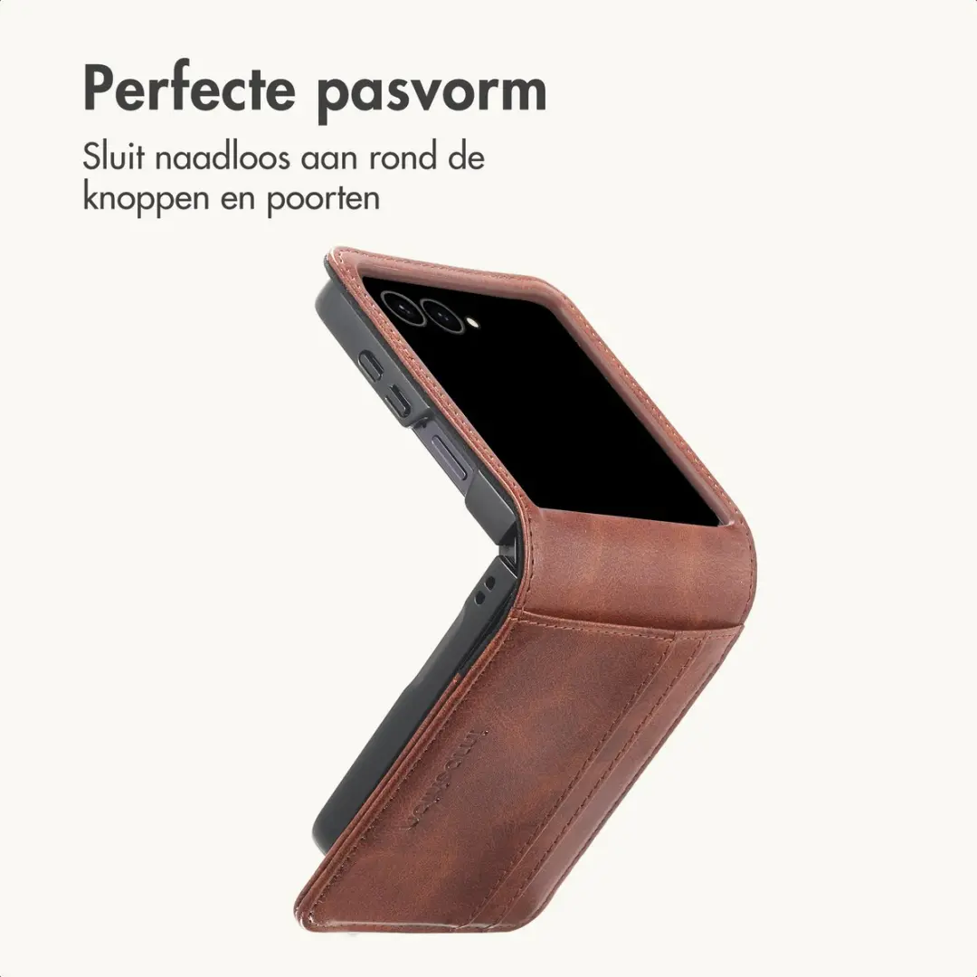Imoshion Hoesje Samsung Galaxy Z Flip8 - 3 Pasjes - Donkerbruin