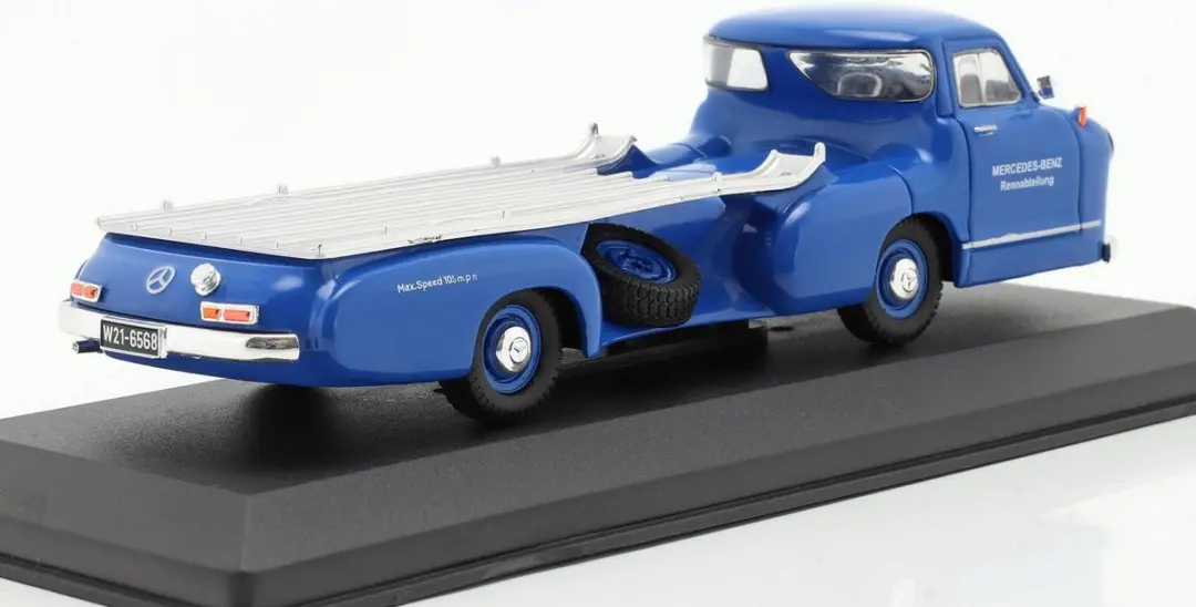 Mercedes-Benz Rennwagen-Schnelltransporter 1955 IXO Models 1:43 - Blauw - afbeelding 6 van 6
