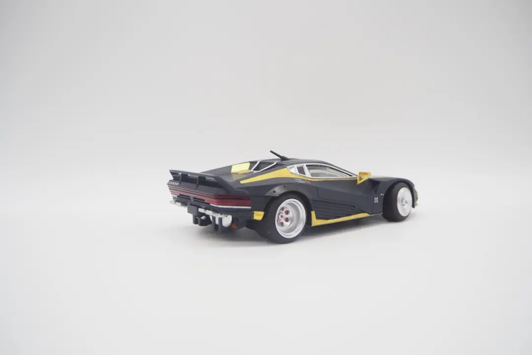 Bandai Namco Cyberpunk 2077 Quadra RC Set INSM04931 - Zwart