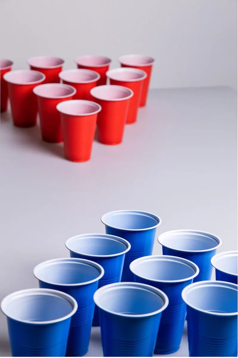 Clown Games Beerpong - 20 Bekers 6 Ballen 2-4 Spelers