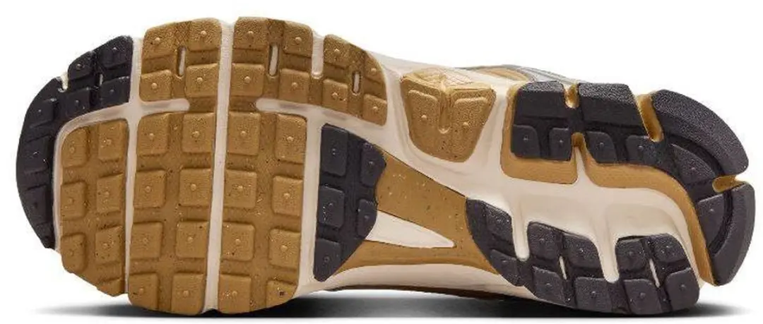 Nike Vomero 5 HF6998-004 - 37,5