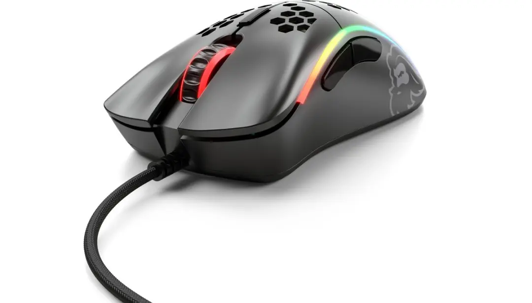 Glorious Model D- (small) GLO-MS-DM-MB Gamingmuis