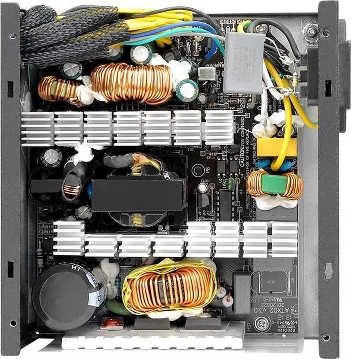 Thermaltake TR2 S PS-TRS-0700NPCWEU-2 700W Voeding - Zwart