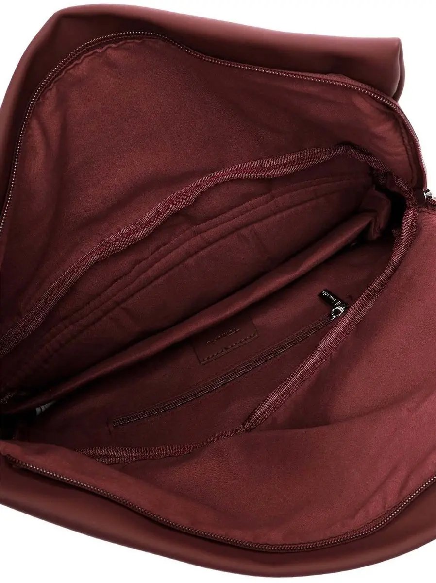 Tamaris Cityrucksack Gracie SC 34063.690 - Wine - 6 Vakken