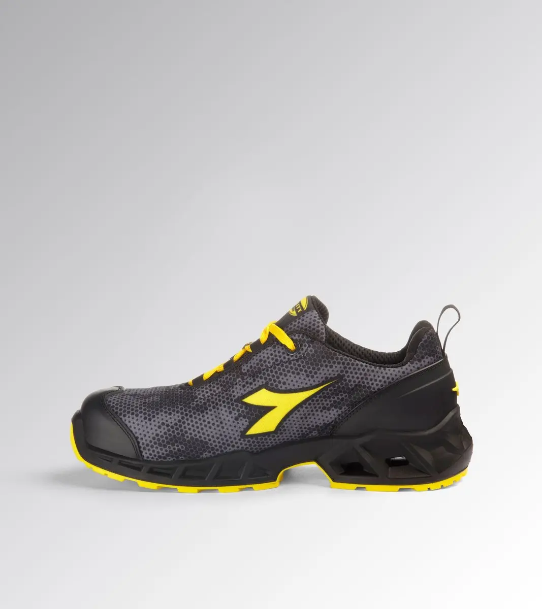 Diadora SHARK STABLE IMP LOW S3S FO SR SC BLACK/GRAY 35