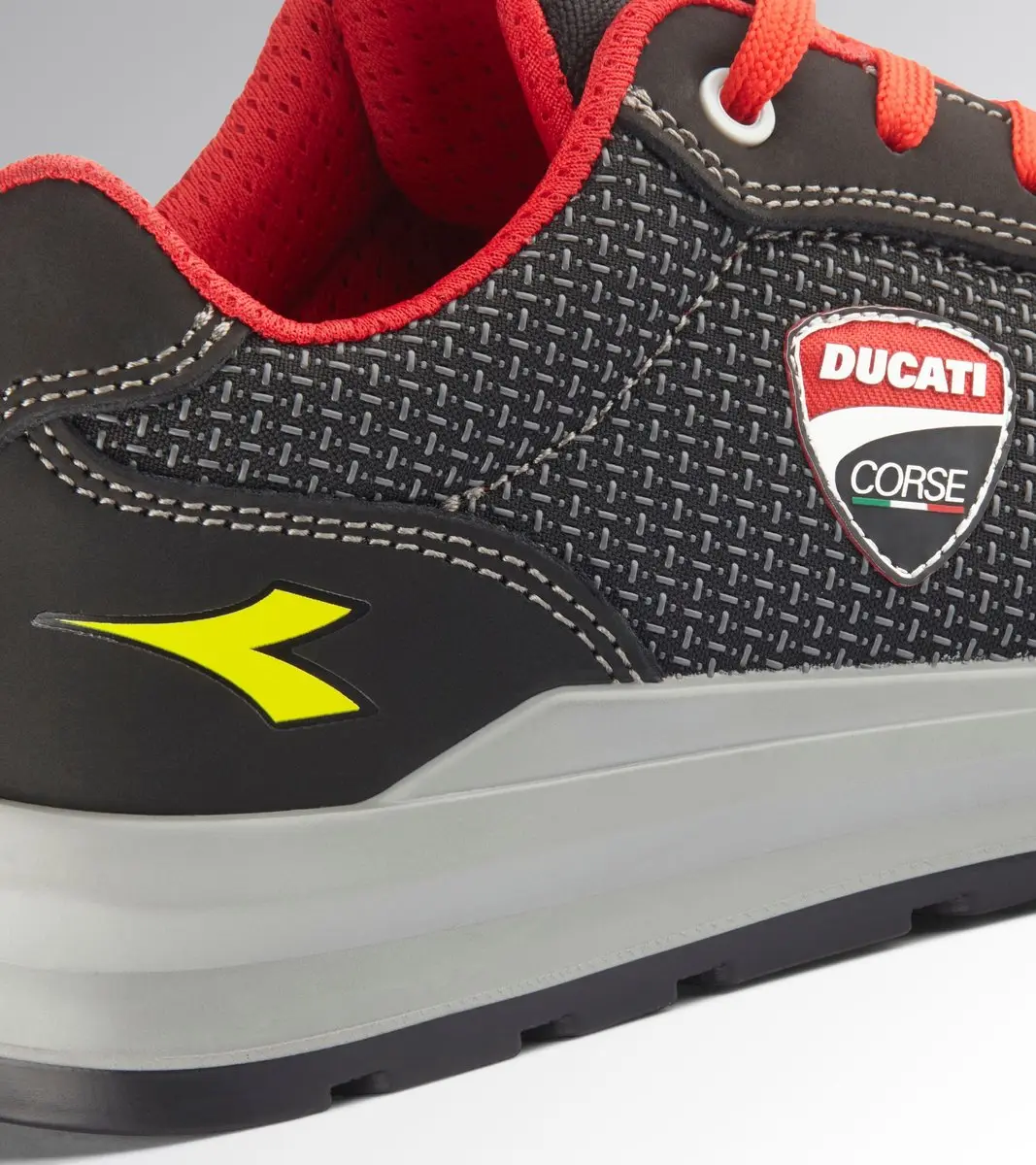 Diadora SPEEDY RACE LOW S3S FO SR SC MET FREE BLACK/GRAY 39