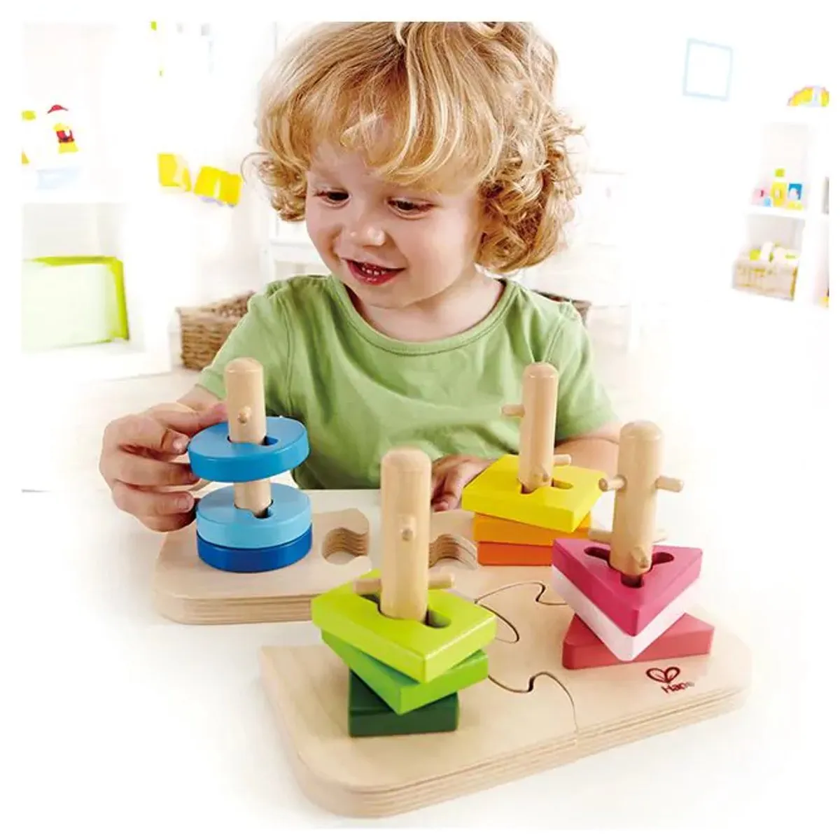 Hape Creative Peg Puzzle - 12 Vormen Geel - afbeelding 4 van 4