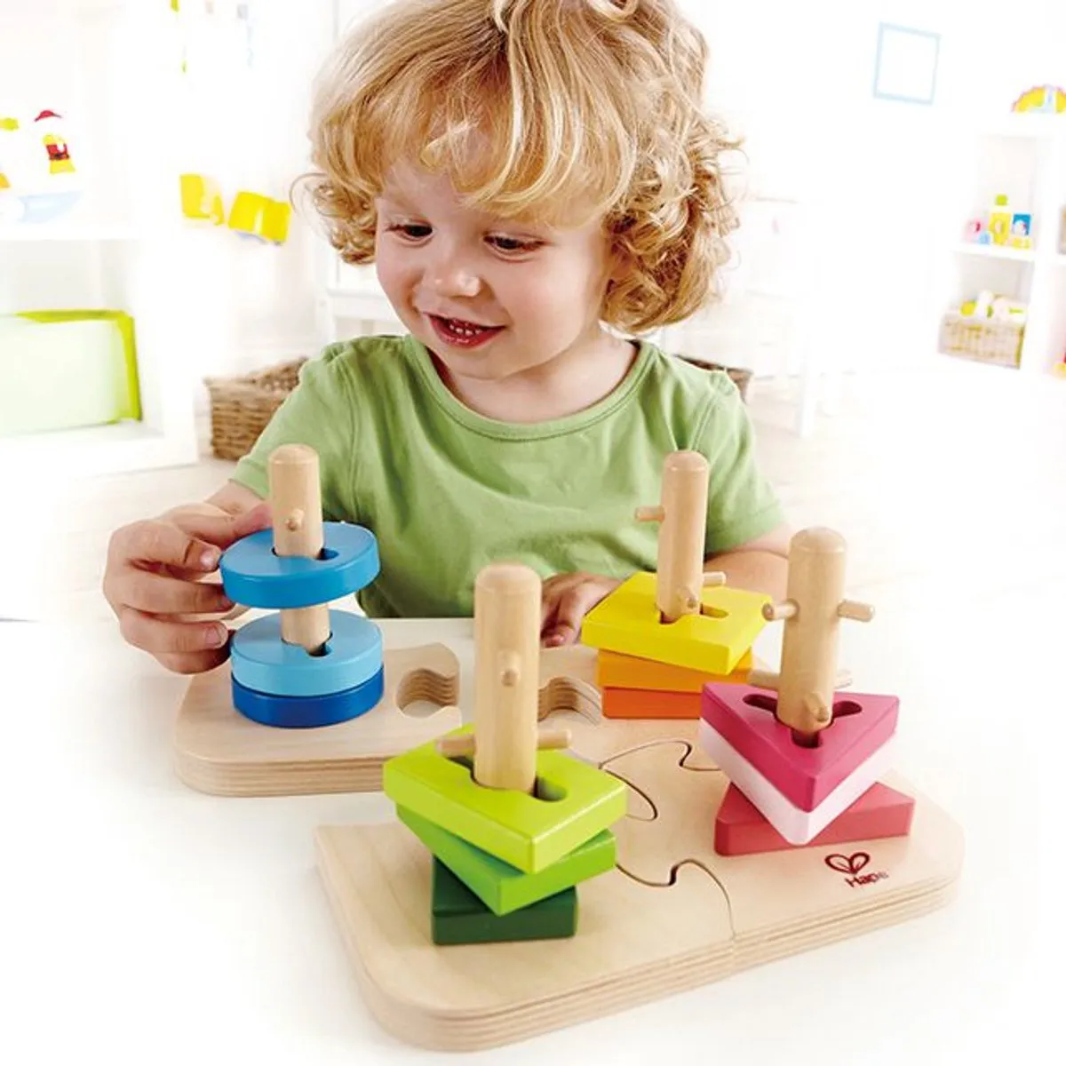 Hape Creative Peg Puzzle - 12 Vormen Geel - afbeelding 3 van 4