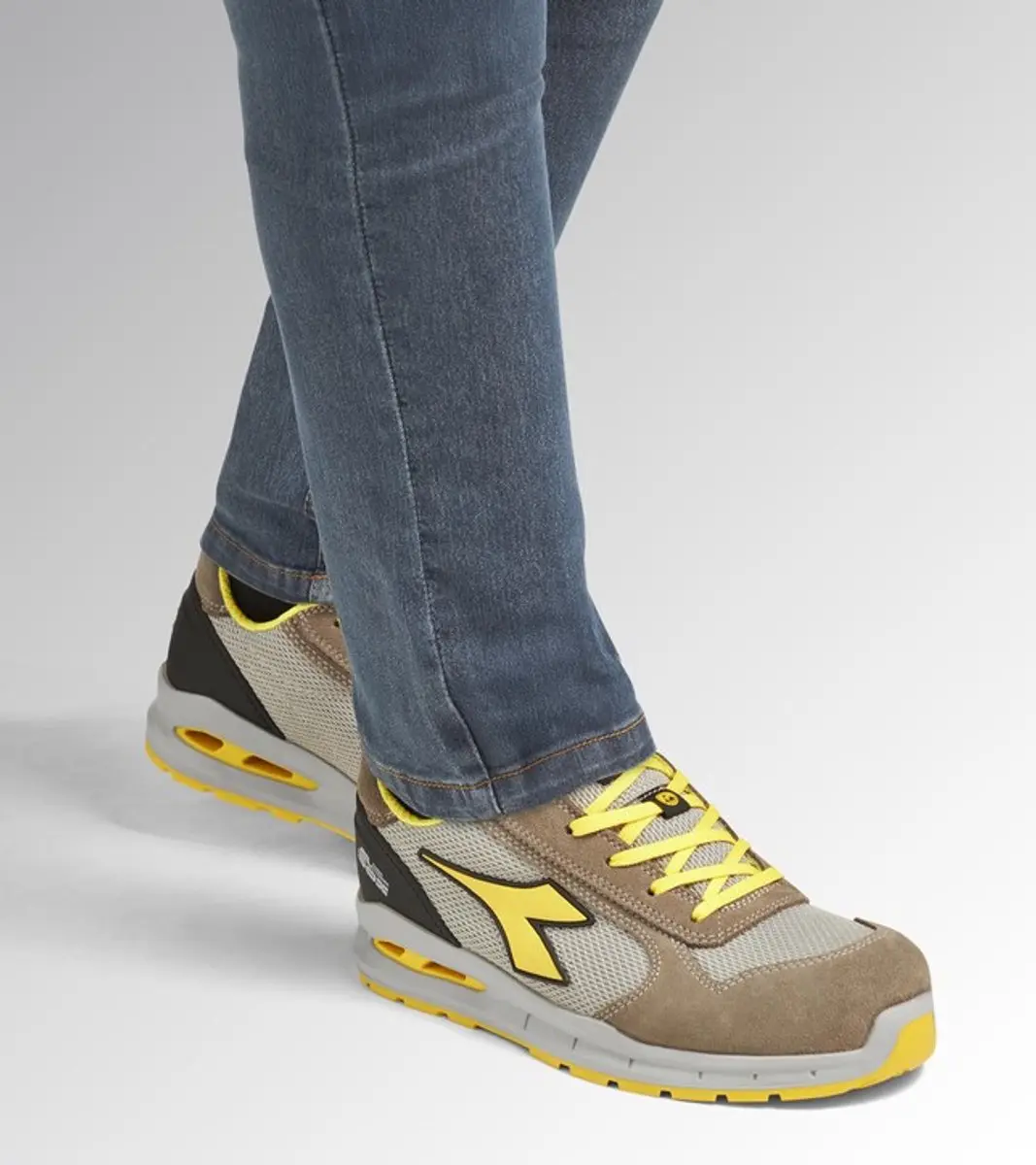Diadora RUN A.BOX LOW S1P FO SR Werkschoenen 45 - Wind Gray/Aluminum