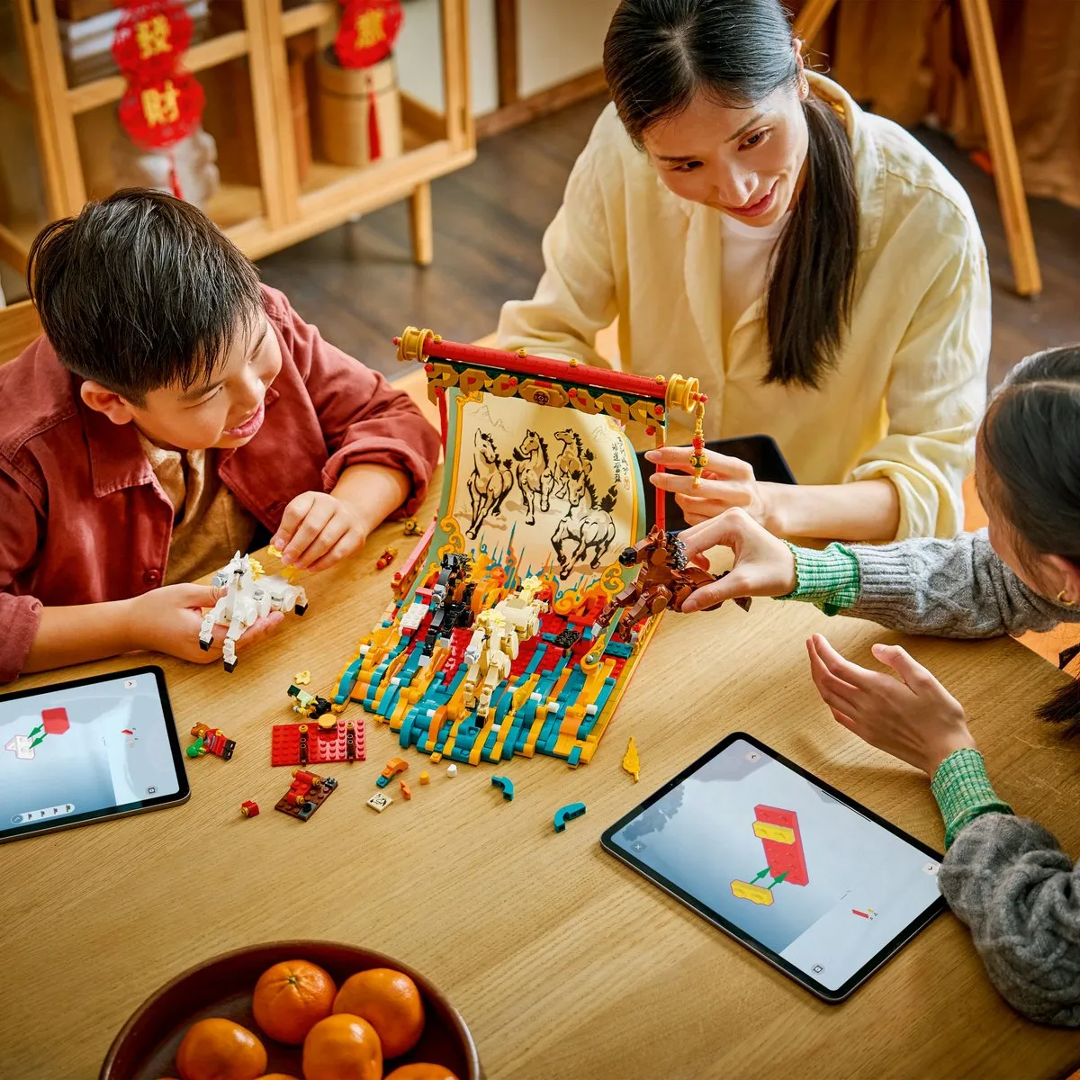 LEGO Chinees Nieuwjaar 80119 Display Galopperende Paarden - 1650 Stukken
