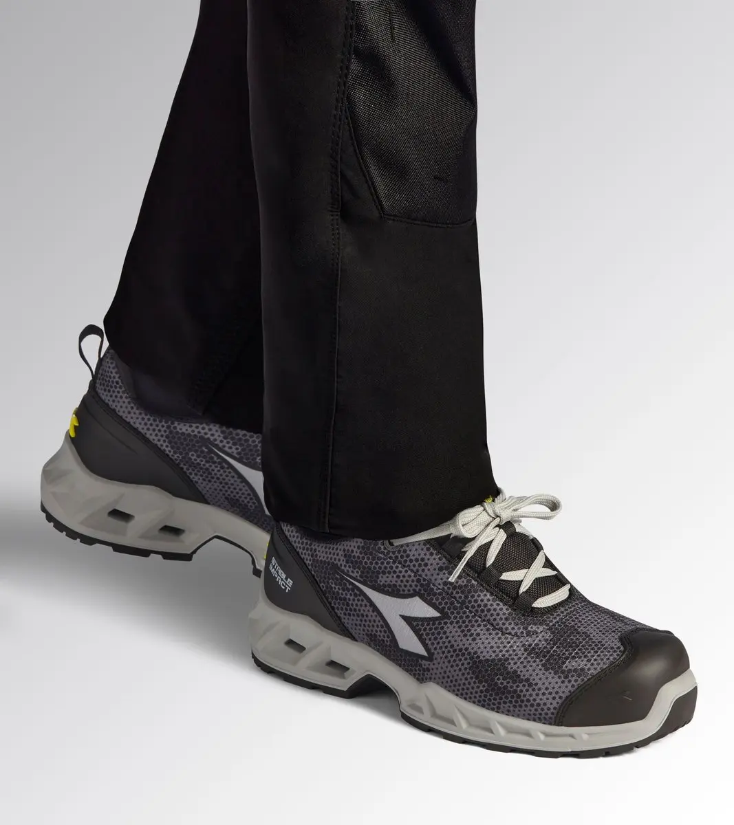 Diadora SHARK SI LOW S1PS FO SR SC GRAY/BLACK (C2539) 40