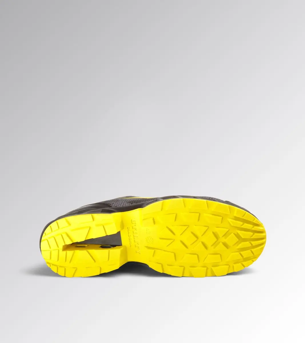 Diadora Shark Stable Imp Low S3S FO SR SC - 37