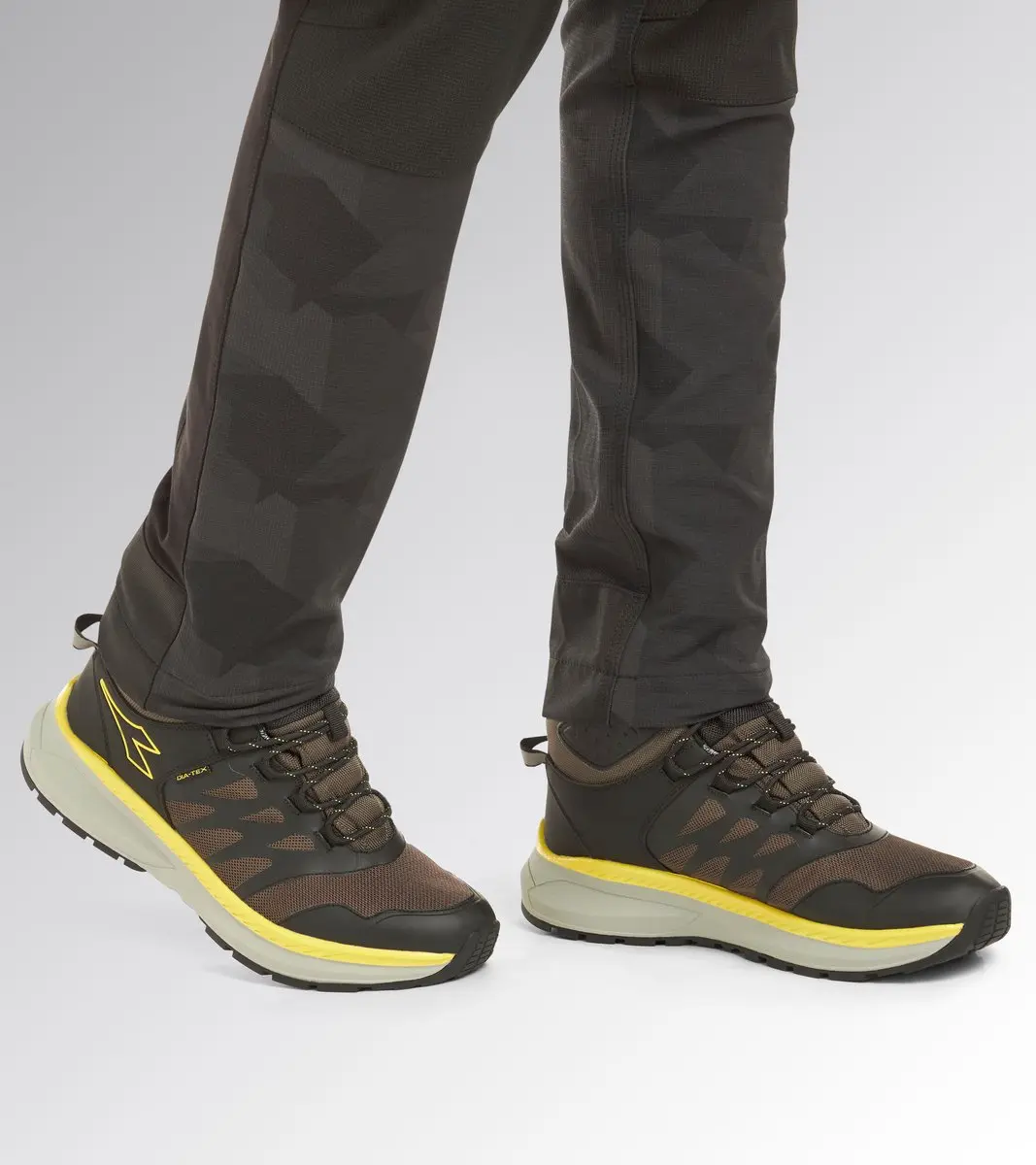 Diadora FREEDOM MID O6 SR BROWN GRAY/YELLOW UTILITY 45